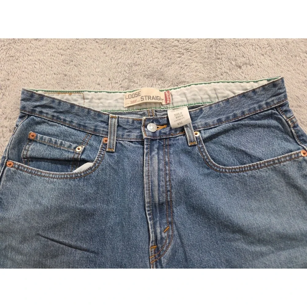 Levis 569 Denim Shorts 2006 Vintage Men's Loose Straight Fit Blue  Size 32x10